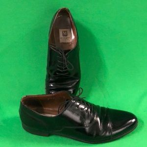 Bruno Magli Vinci Derby Cap toe shoe